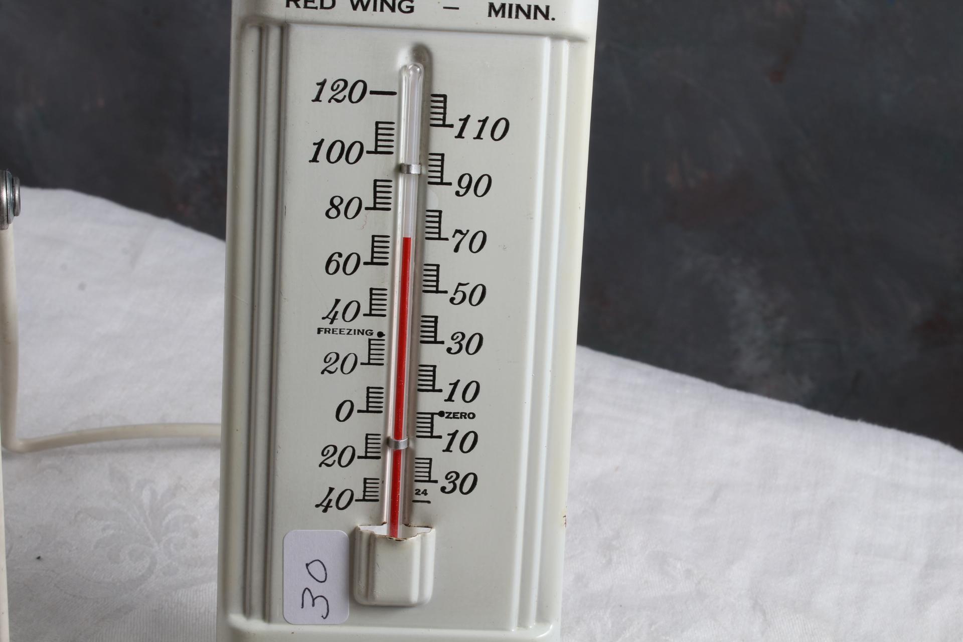 Vintage Skelly Oil Advertising Thermometer Red Wing, Minnesota