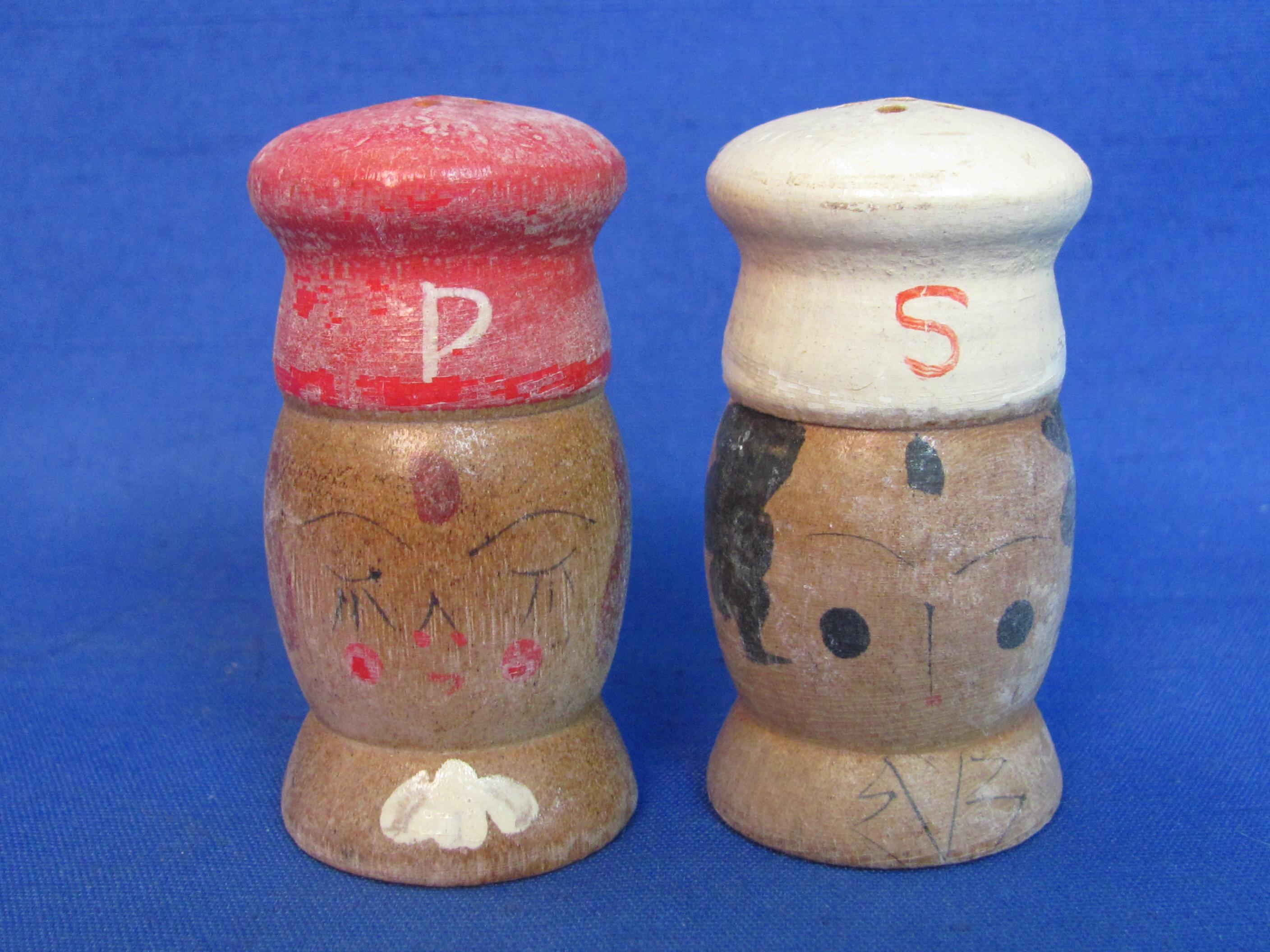 Lot of Salt & Pepper Sets – Most made in Japan – 1 set Wood, the rest Ceramic