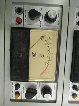 Vintage Mincom Reel-to-Reel Tape Recorder – Working per Seller