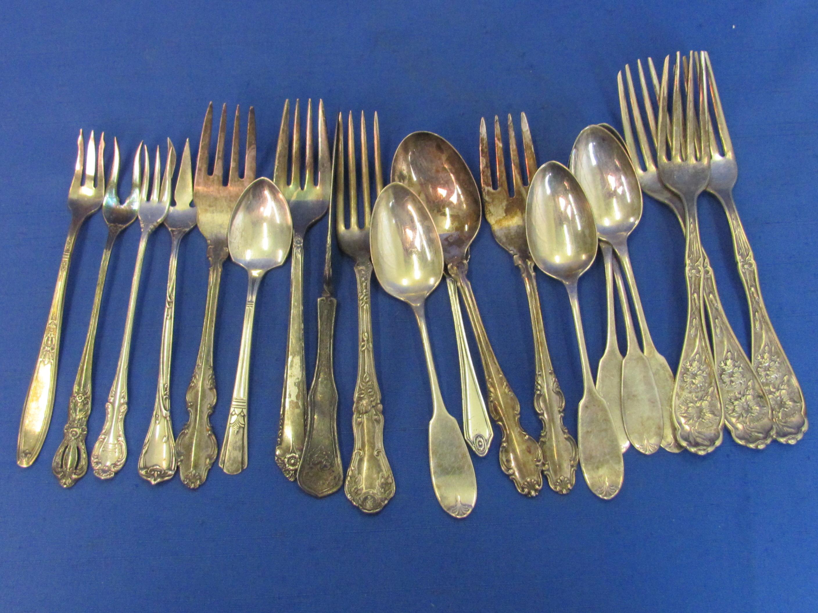 Mixed Lot of Vintage Silverplate Flatware: Spoons, Forks, Relish Forks