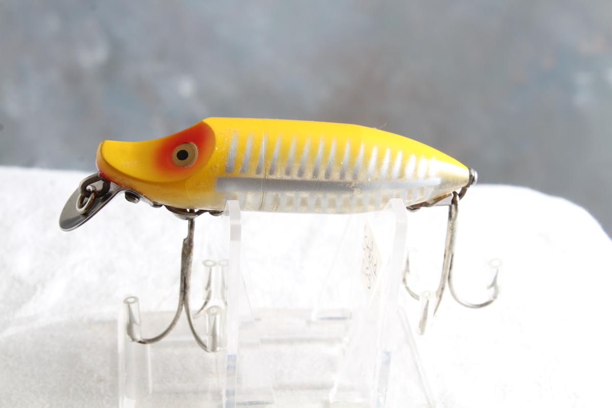 Vintage Heddon River Runt Floater Fishing Lure