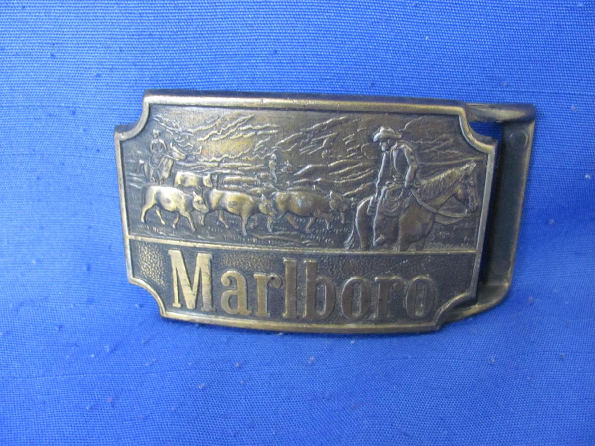 Marlboro Belt Buckle – Herding Cattle