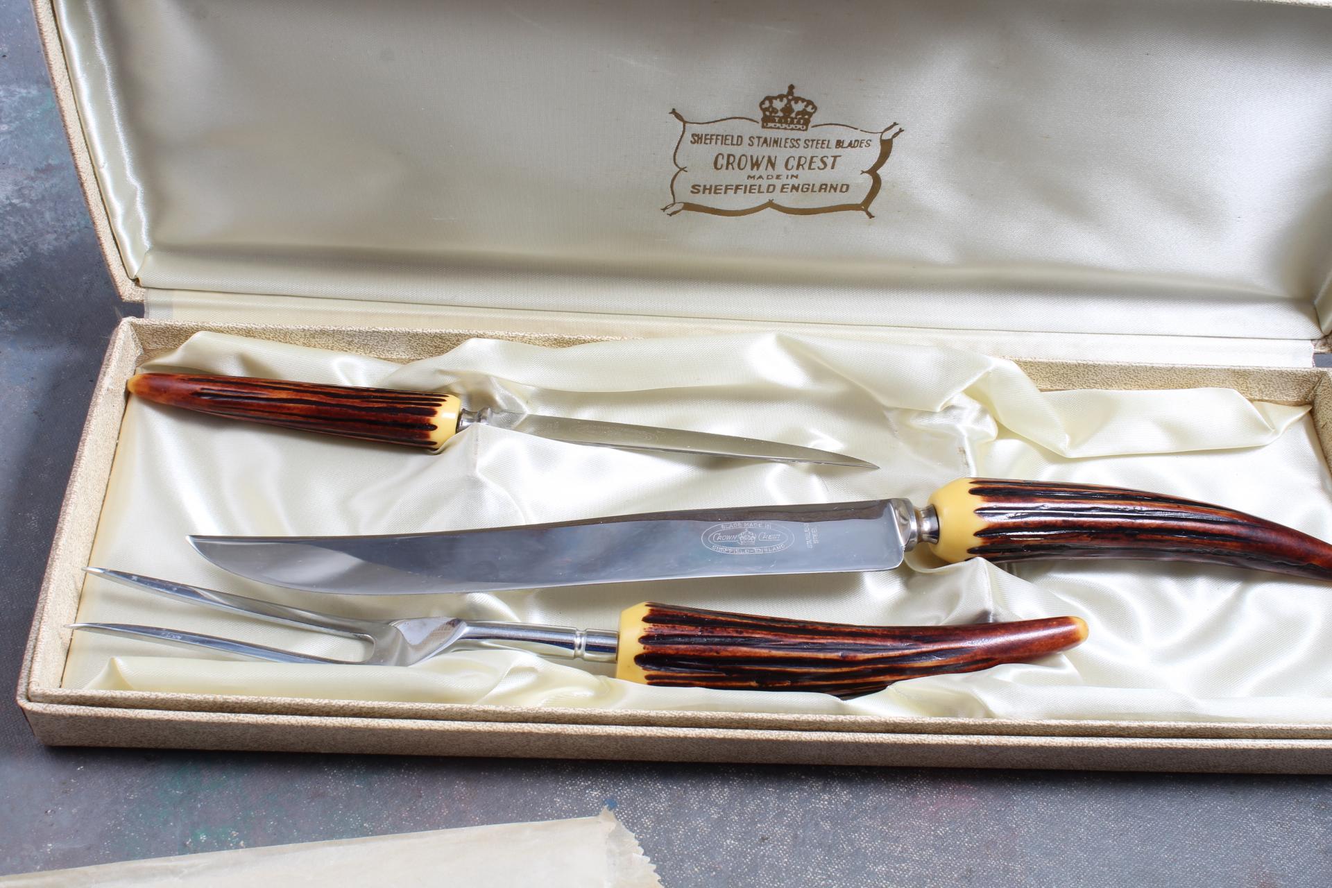 Vintage Crown Crest Sheffield England Carving Set in Original Box Horn Handles