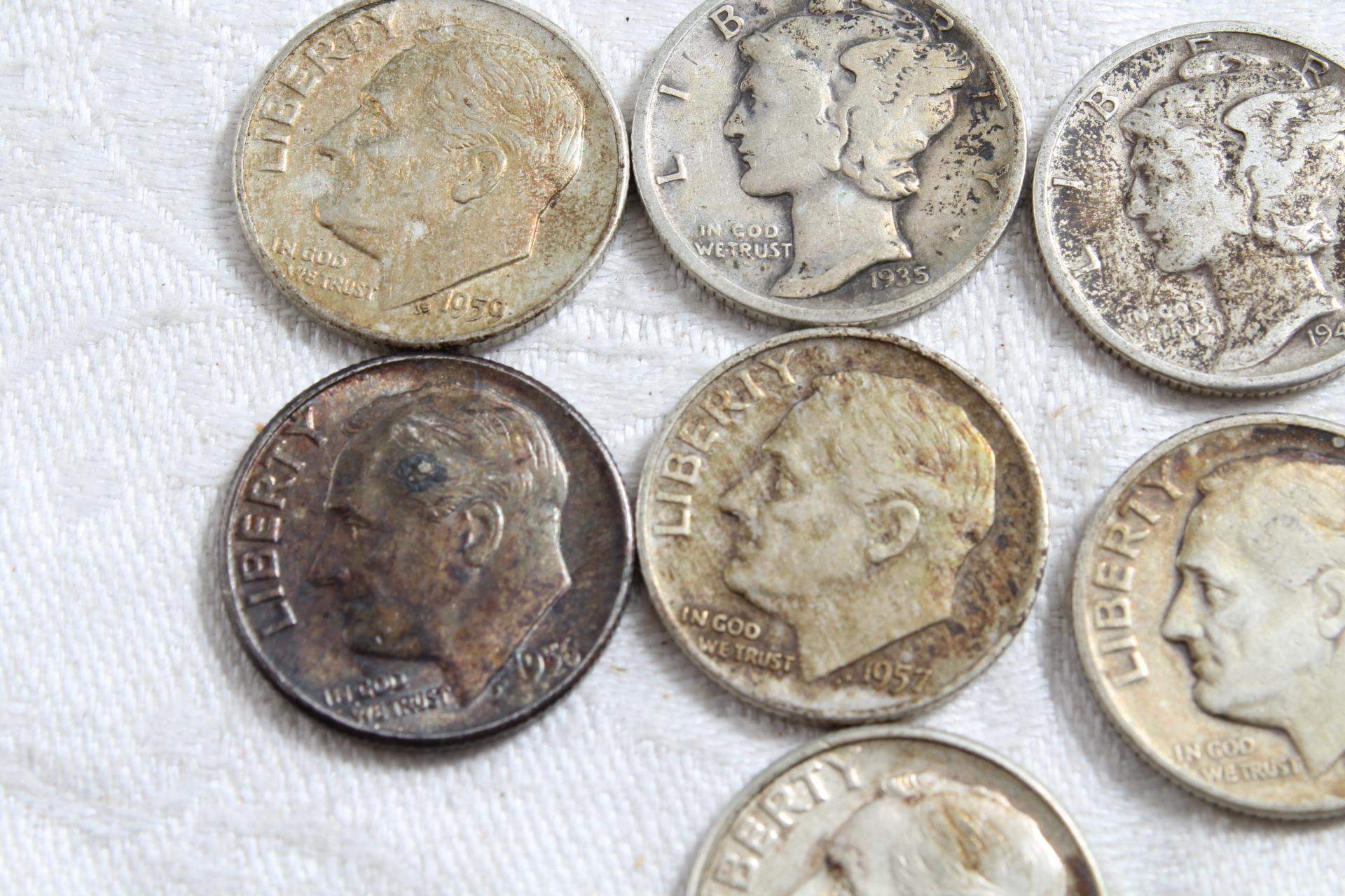 7 Vintage Mercury & Franklin Roosevelt Silver Dimes