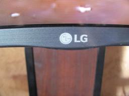 LG 50” Flat Screen TV – Works