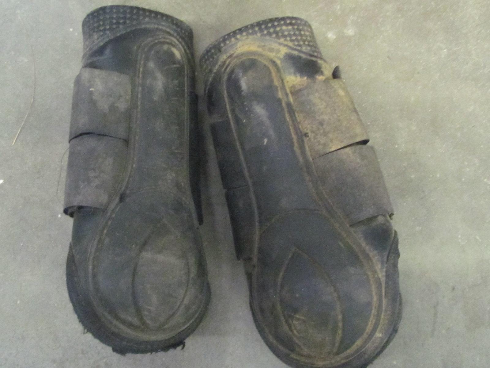 Pair of Medium Roma Brand Sports Medicine Boots