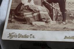 Antique Cabinet Card Photo 9 3/4" x 6 3/4" Nye's Studio Duluth, Minn.