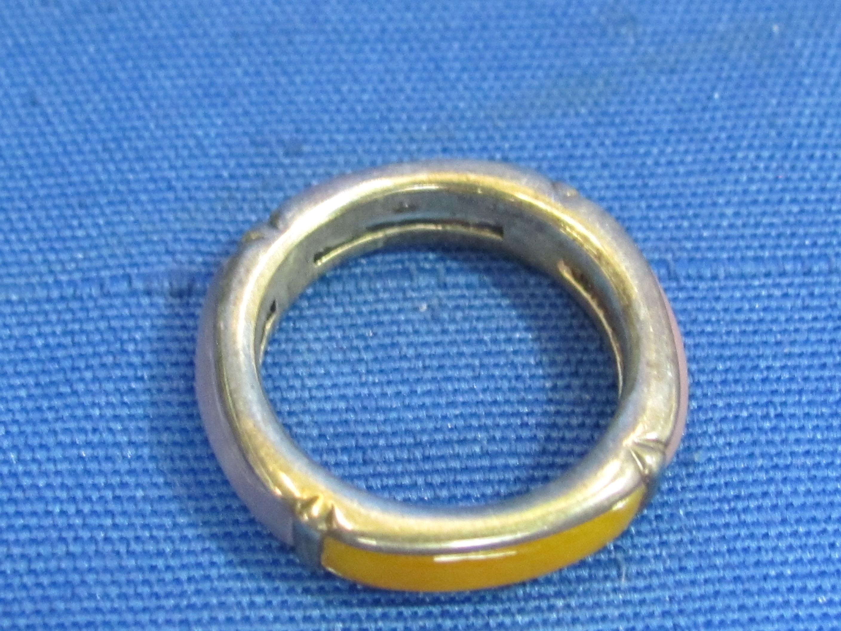 4 Sterling Silver Rings: Sizes 5 to 6 – Total weight is 15.6 grams