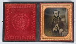 C1850S1/6TH AMBROTYPE HIGH RANKING ARMED OFFICER