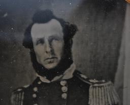 C1850S1/6TH AMBROTYPE HIGH RANKING ARMED OFFICER