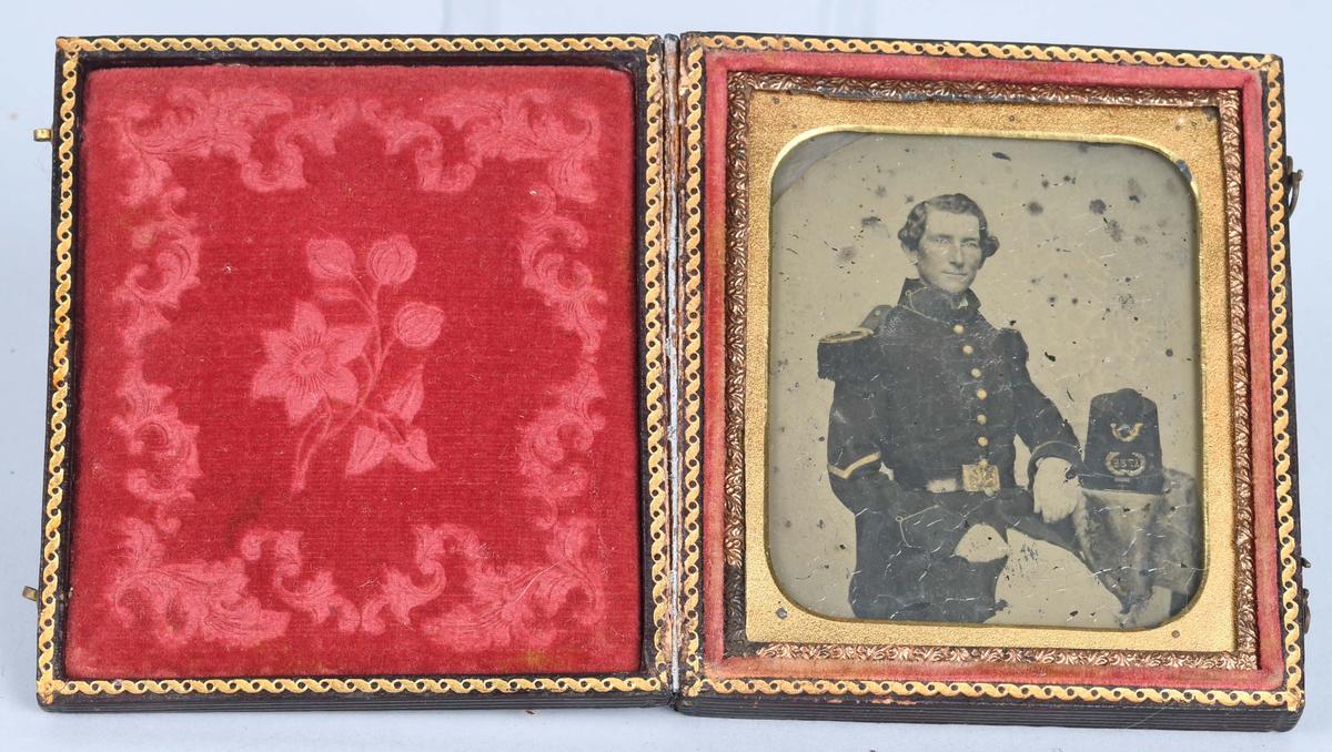 1850's 1/6TH PLATE AMBROTYPE SEATED SOLDIER