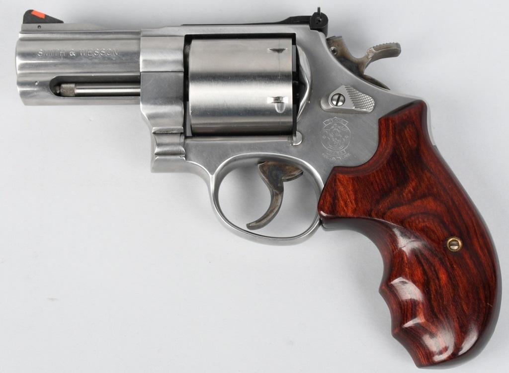 SMITH & WESSON MODEL 629-4, LOU HORTON .44 MAGNUM