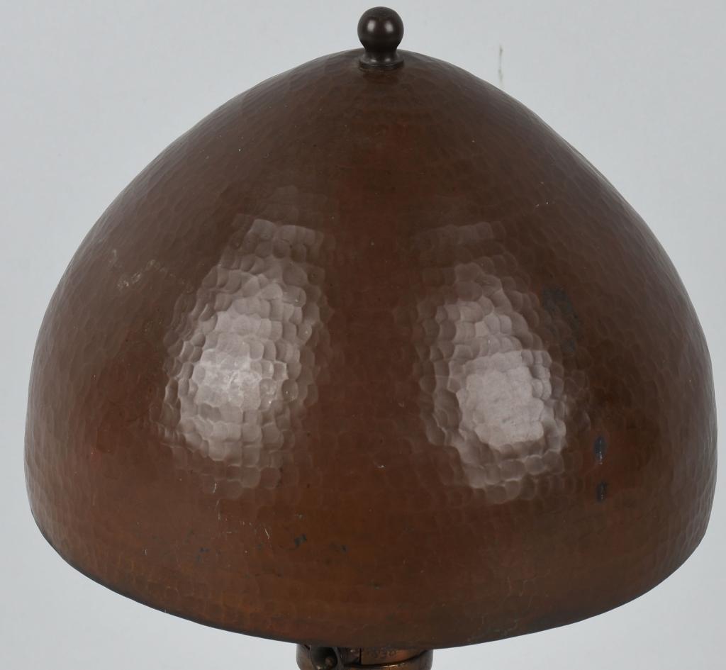 ROYCROFT HAMMERED COPPER LAMP