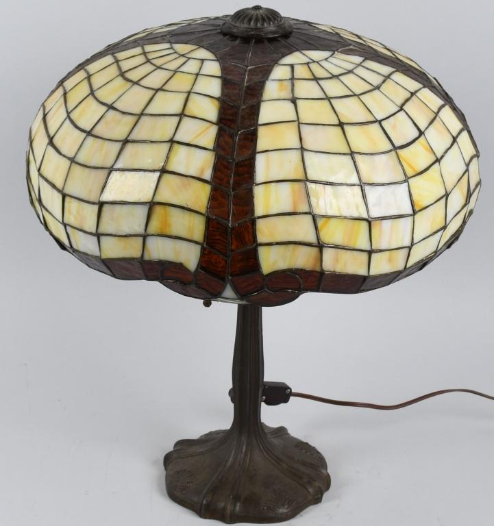 DUFFNER STAINED LEADED GLASS BALLOON STYLE LAMP