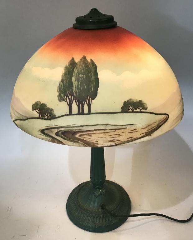 PAINTED MILK GLASS TABLE LAMP