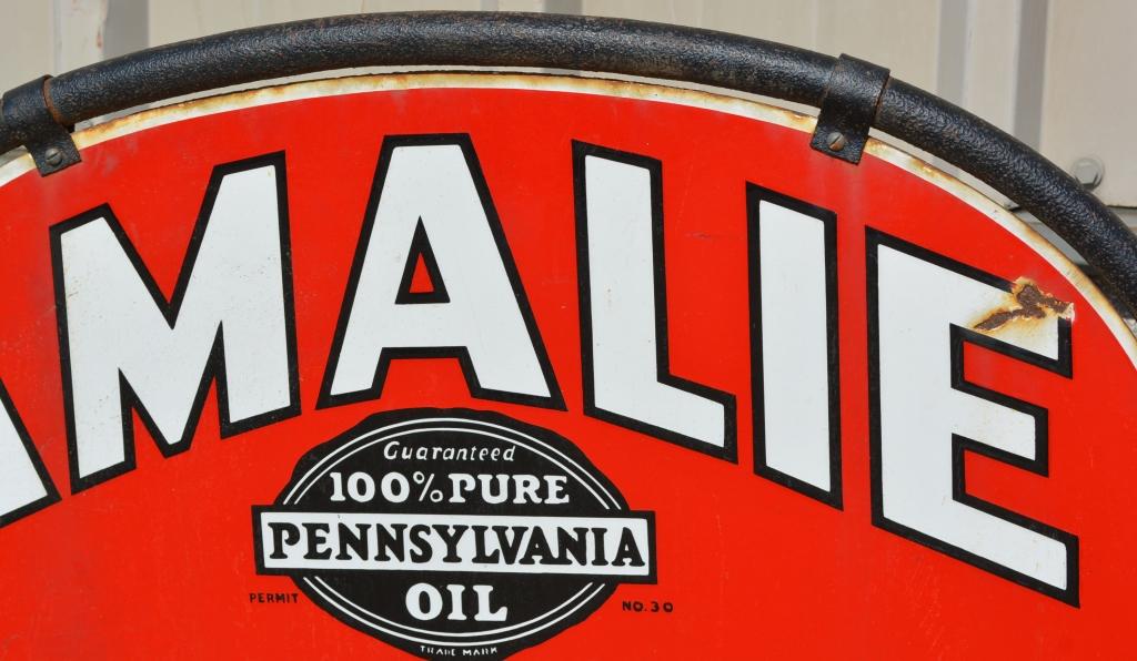 Amalie Pennsylvania Motor Oil w/seal logo Porcelai