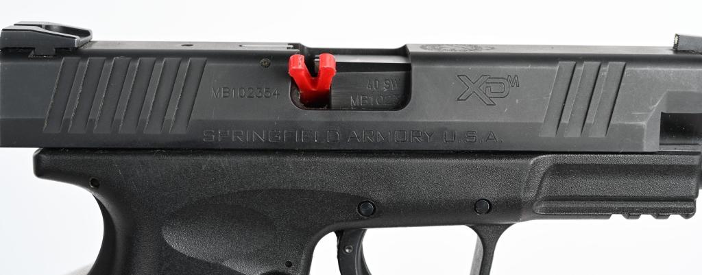 SPRINGFIELD XD-40 PISTOL WITH FULL ACCESORIES