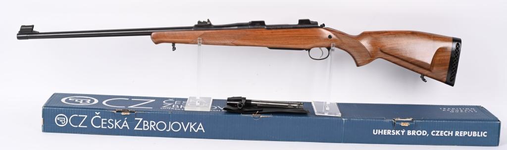 CZECH CZ-550 MAGNUM BOLT ACTION RIFLE WITH BOX