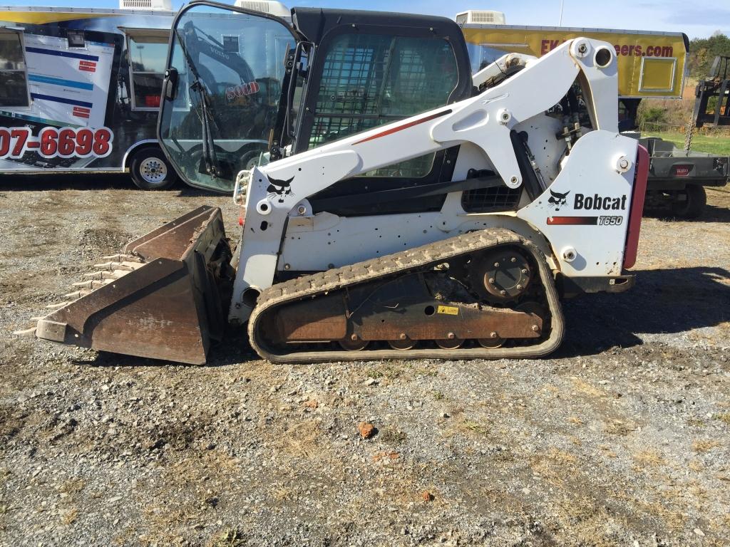 BOBCAT T650 TRACK SKIDSTEER