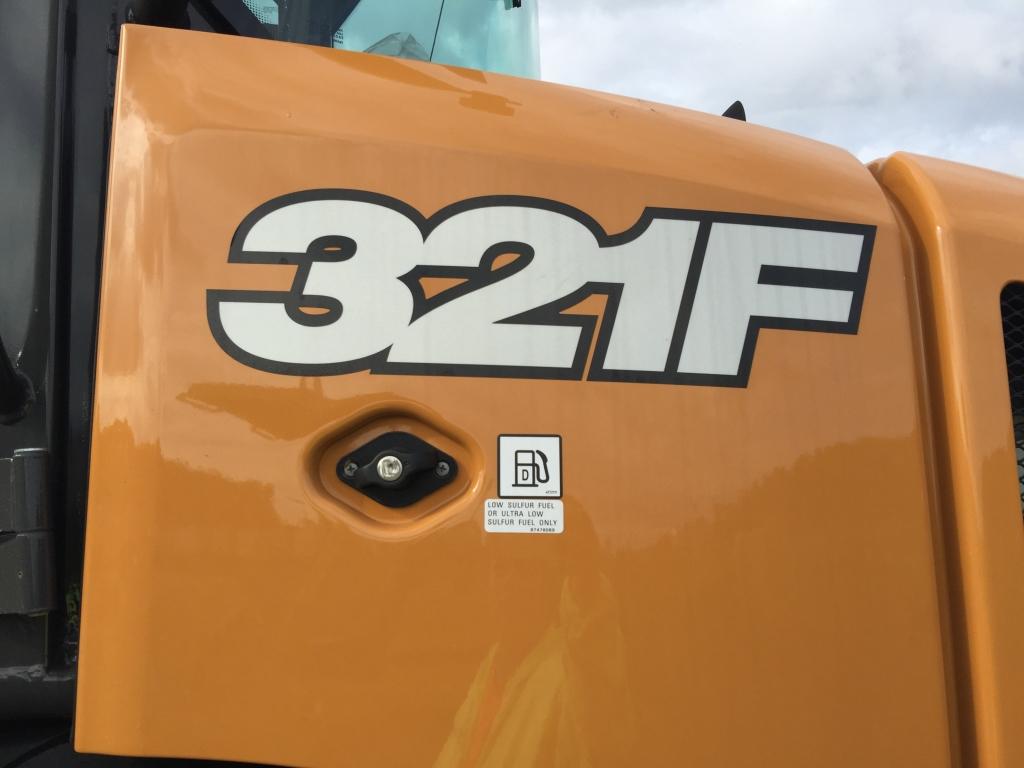 2018 CASE 321F WHEEL LOADER