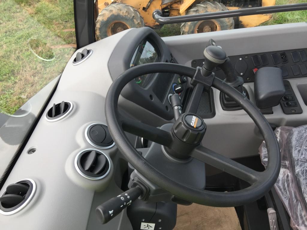 2018 CASE 321F WHEEL LOADER