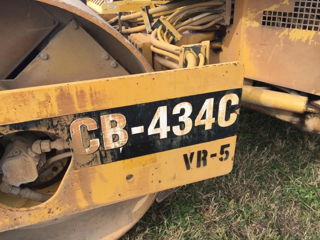 CAT CB-434C COMPACTOR