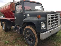 1978 INTERNATIONAL 1854 W/L2010 SPREADER