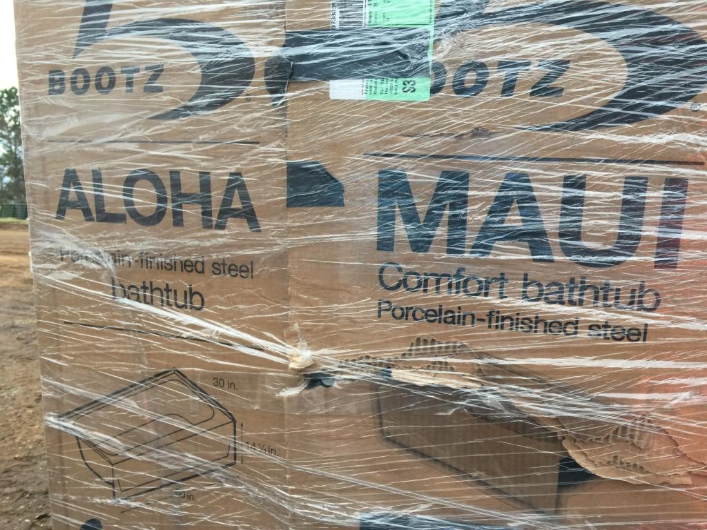 PALLET OF UNUSED BATHTUBS