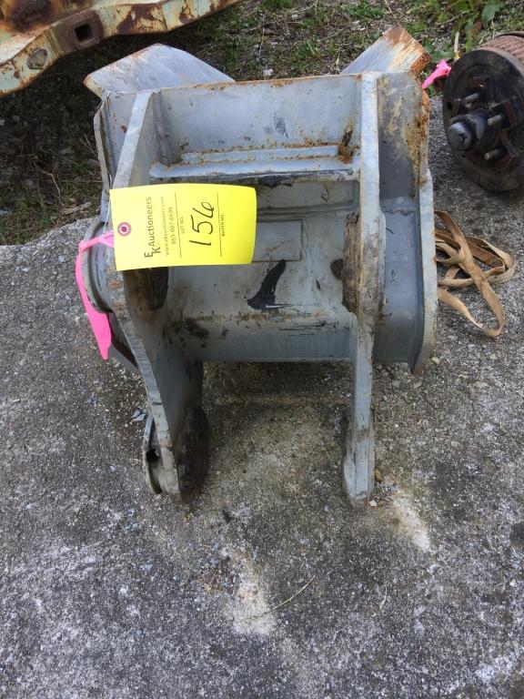 POST/PILE DRIVER MOUNTING PLATE FOR KOMATSU PC88