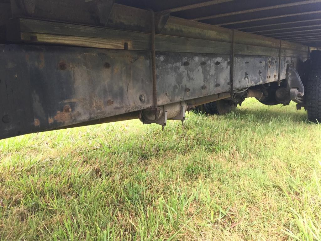 1996 FREIGHTLINER FL70 BOX TRUCK