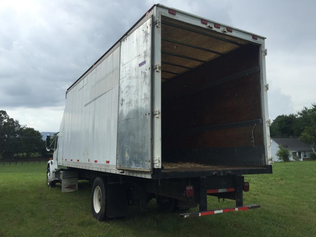 1996 FREIGHTLINER FL70 BOX TRUCK