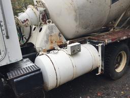 1986 INTERNATIONAL PAYSTAR 5000 CEMENT MIXER TRUCK