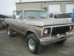 1978 Ford F-250 Ranger XLT 4x4 Pickup; Gold