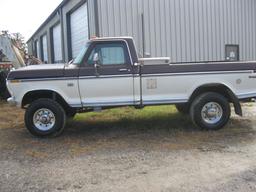 1975 Ford F-250 Ranger XLT Pickup; Brown / White