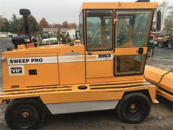 2006 ROSCO SWEEP PRO STREET SWEEPER