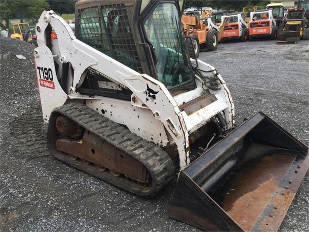 2013 BOBCAT T190 SKID STEER LOADER