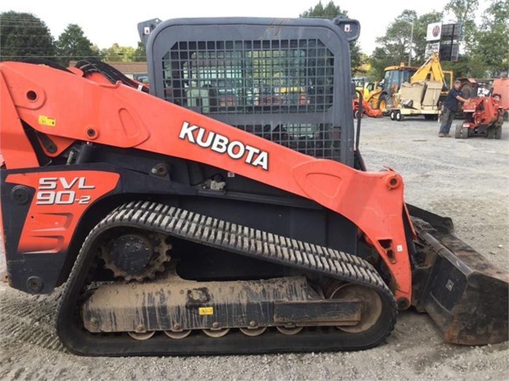 2014 KUBOTA SVL90-2 SKID STEER LOADER