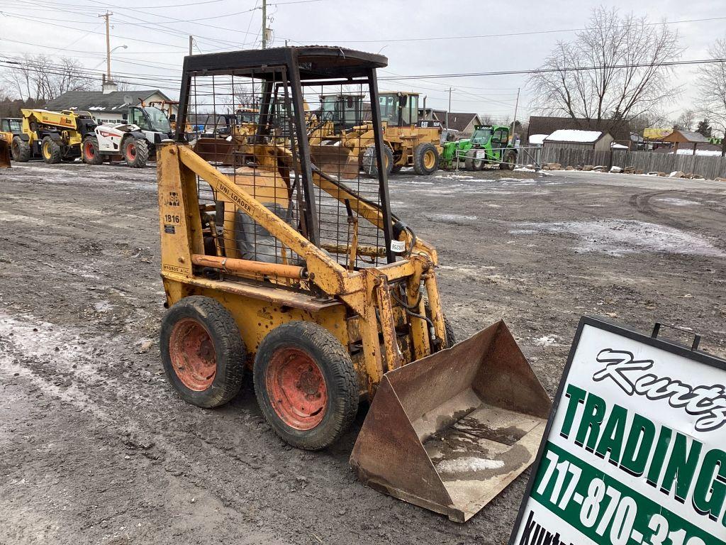 CASE 1816 SKID STEER LOADER