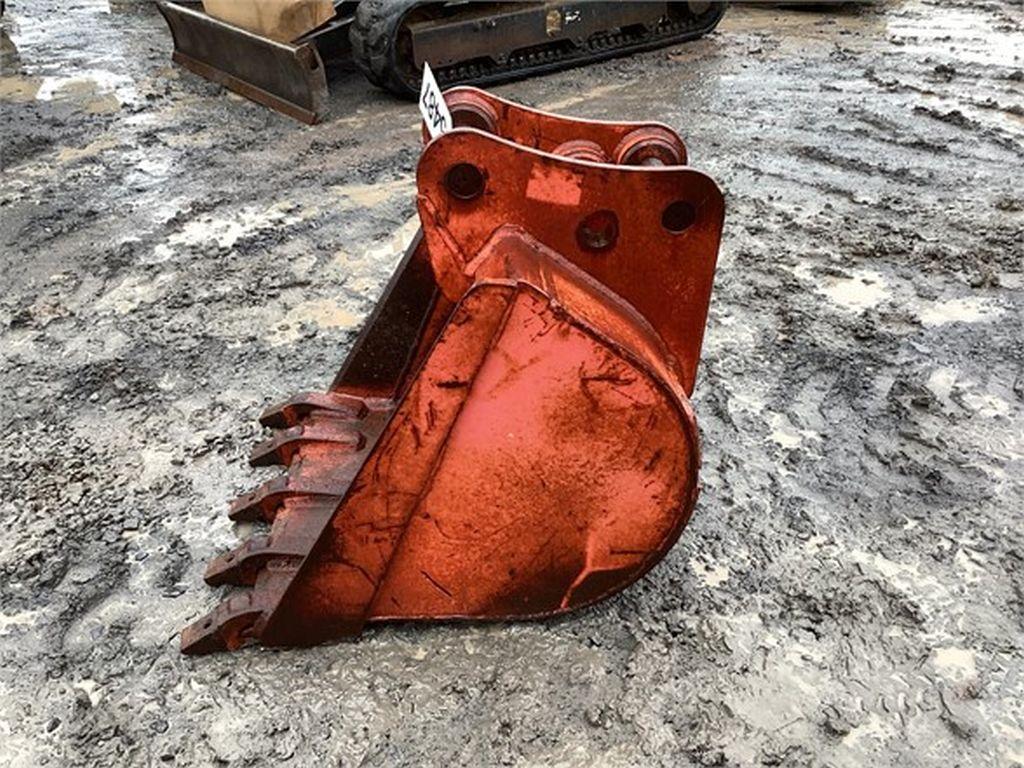 24" EXCAVATOR BUCKET