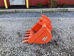 2019 KUBOTA 24" COUPLER MINI EXCAVATOR BUCKET