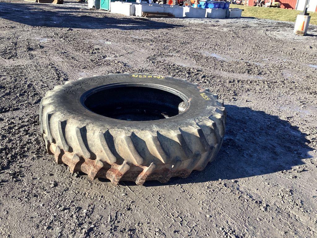 18.4 R30 TIRE