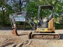 2017 DEERE 26G MINI EXCAVATOR