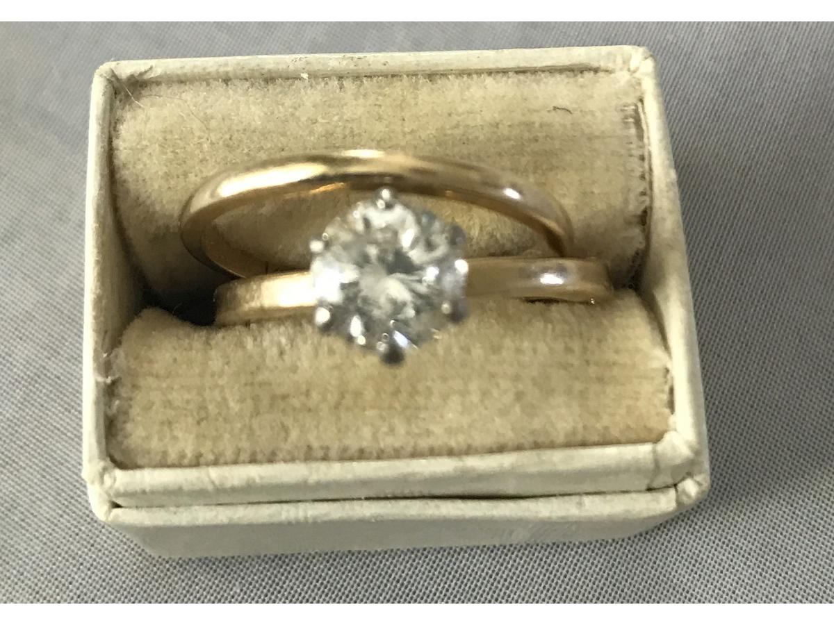 Ladies 1.22 Ct. Diamond Solitaire Ring 18kt. Gold With Band