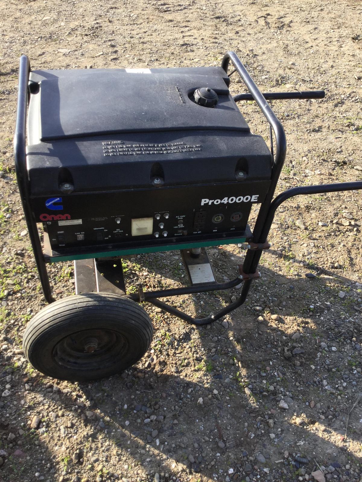 Onan Pro-4000E Portable Gas Generator