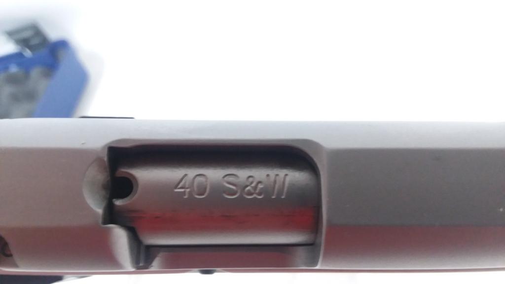 Smith & Wesson 4013 TSW 40 cal Pistol