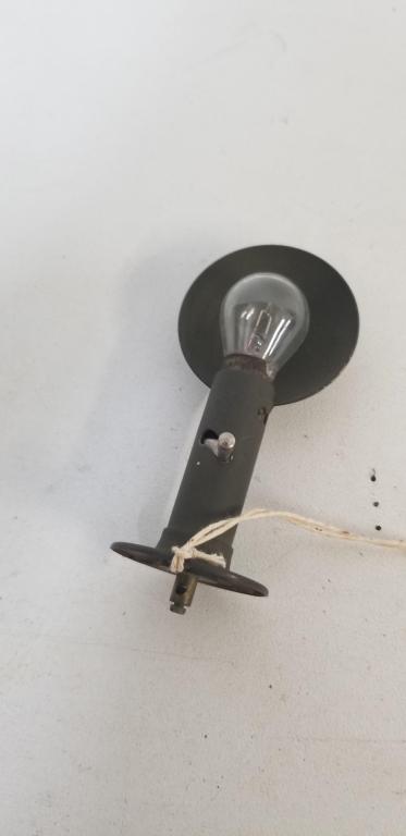 WW II Jeep dash light