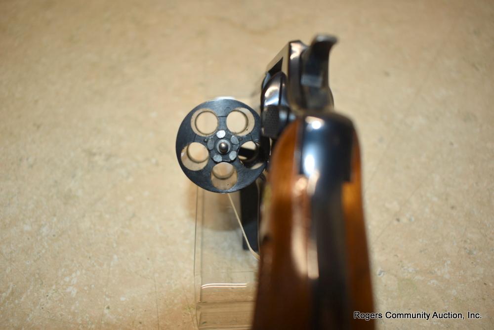 Smith & Wesson 36-1 38 S & W Spl Revolver