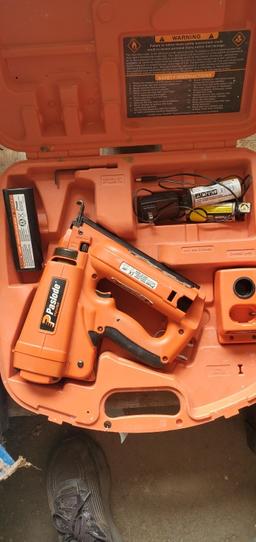 Paslode Cordless Nailer