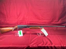 Ithaca 37 Featherlight Deluxe Grade 16 Ga. Shotgun