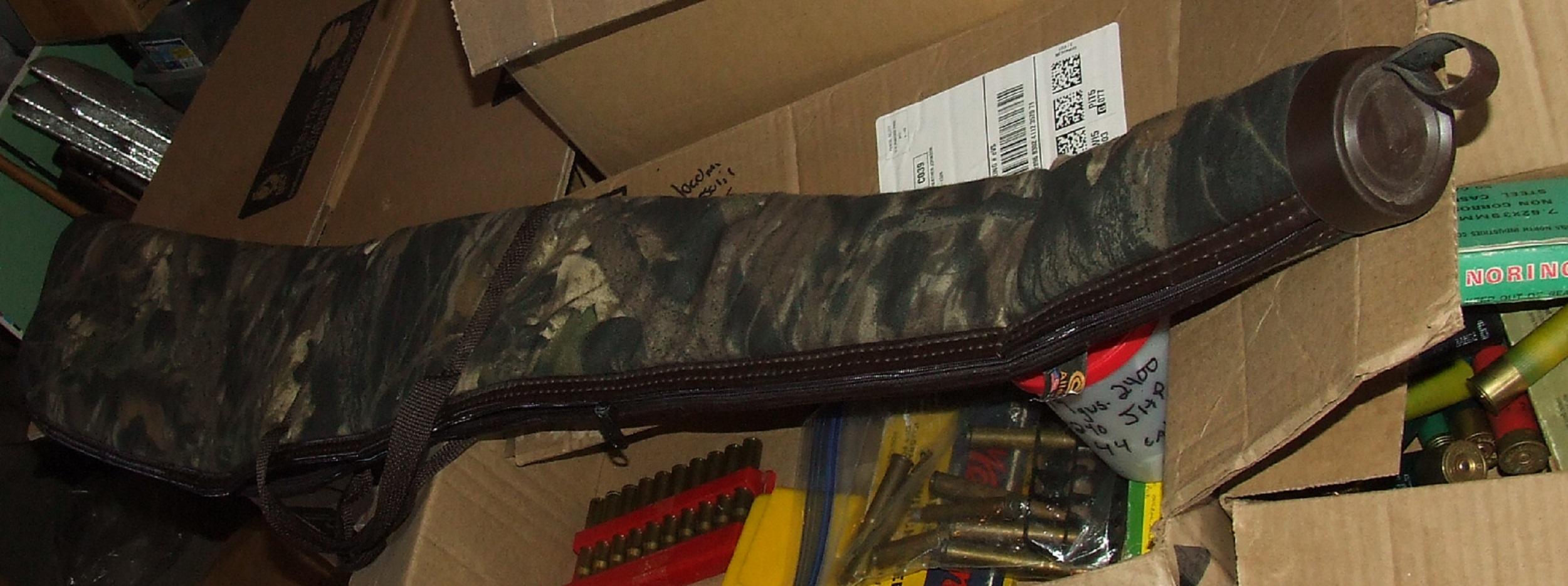 Allen Model 440 Size 52 Rifle case